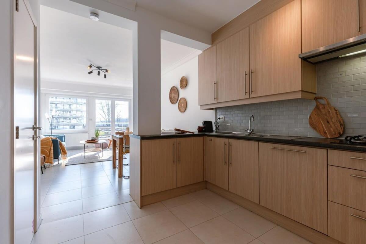 Huswell - Lovely, Sunny Flat Just Near The Beach And The Sea Oostende Eksteriør billede