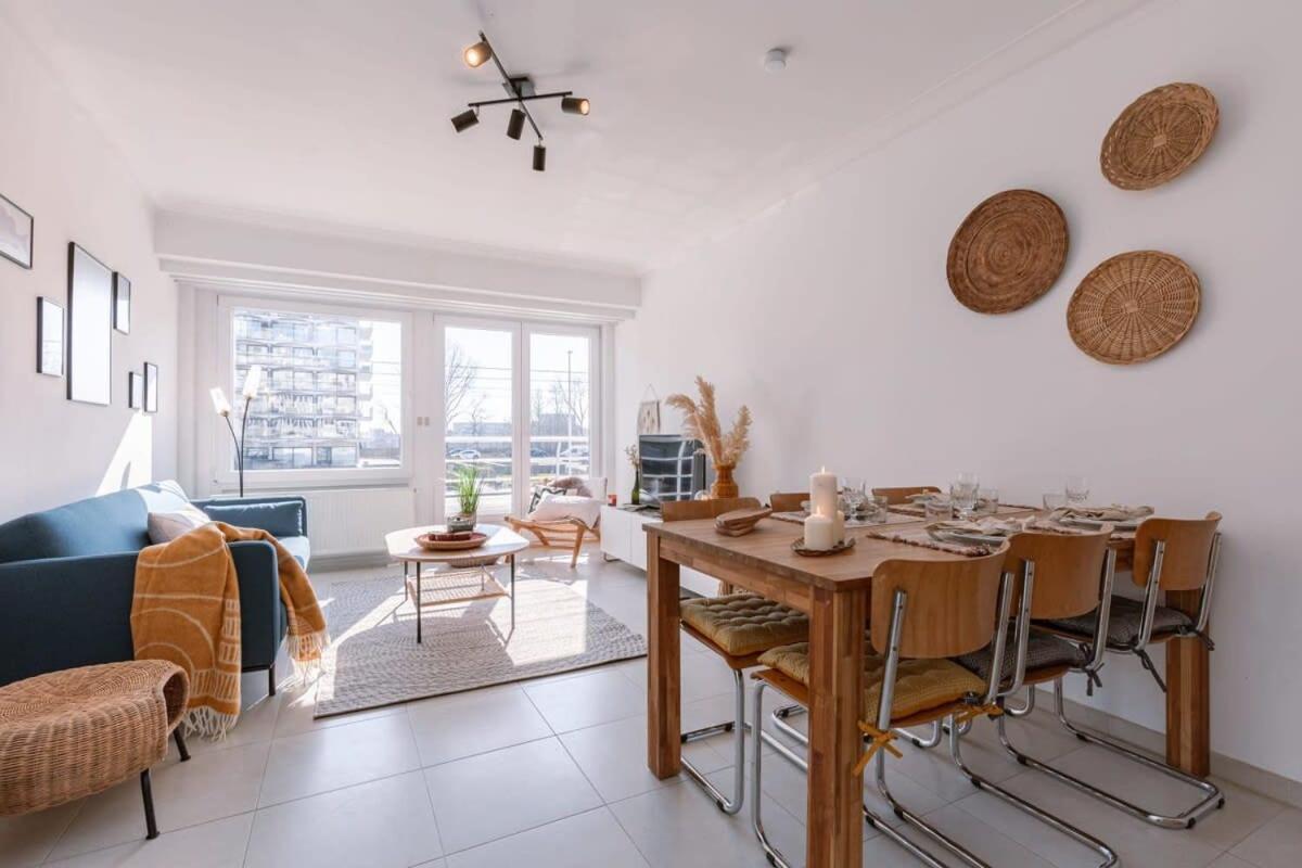 Huswell - Lovely, Sunny Flat Just Near The Beach And The Sea Oostende Eksteriør billede